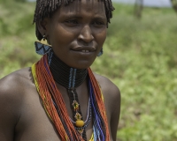 Ragazza Etnia Tsemay villaggio Arbore vicino  Turmi - Foto n. 0042