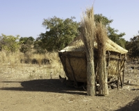 Granaio nel Villaggio di etnia Pené vicino Han, Ghana Foto n. 5163