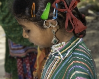 Ragazza in villaggio vicino il Grande deserto del Kutch Foto N: POA8403