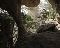Caverna vicino l\'Arco di roccia di Kamadjan vicino Siby Mali Foto n. 9473