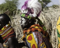 Matrimonio nel Villaggio Neputi  vicino il Lago Turkana Foto n. AOK6126