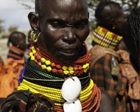 Matrimonio nel Villaggio Neputi  vicino il Lago Turkana Foto n. AOK6128
