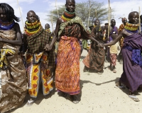 Matrimonio nel villaggio di Neputi vicino Lago Turkana Foto n. AOK6177