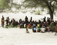 Matrimonio nel Villaggio Neputi  vicino il Lago Turkana Foto n. POA0863