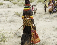 Matrimonio nel Villaggio Neputi  vicino il Lago Turkana Foto n. POA0879