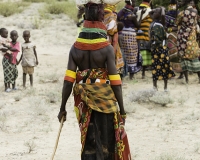 Matrimonio nel Villaggio Neputi  vicino il Lago Turkana Foto n. POA0880