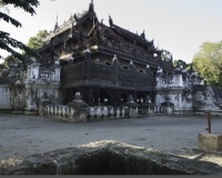 Monastero Shwenandaw in Mandalay Foto n. AOK7428