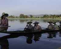 Vita Lungo il lago Inle Foto n. AOK8506