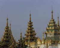 Templi intorno alla Shwedagon Paya (Pagoda) Foto n. AOK6820