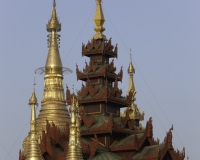 Templi intorno alla Shwedagon Paya (Pagoda) Foto n. AOK6822