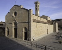Esterni Cattedrale di San Romolo del 1028 a Fiesole Foto n. 0771