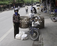 Trasporti lungo la strada Hanoi-Baia di Halong / Foto n. 0069
