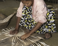 Preparazione ventaglio con la foglia di palma intorno a Sittwe Foto n. AOK9273