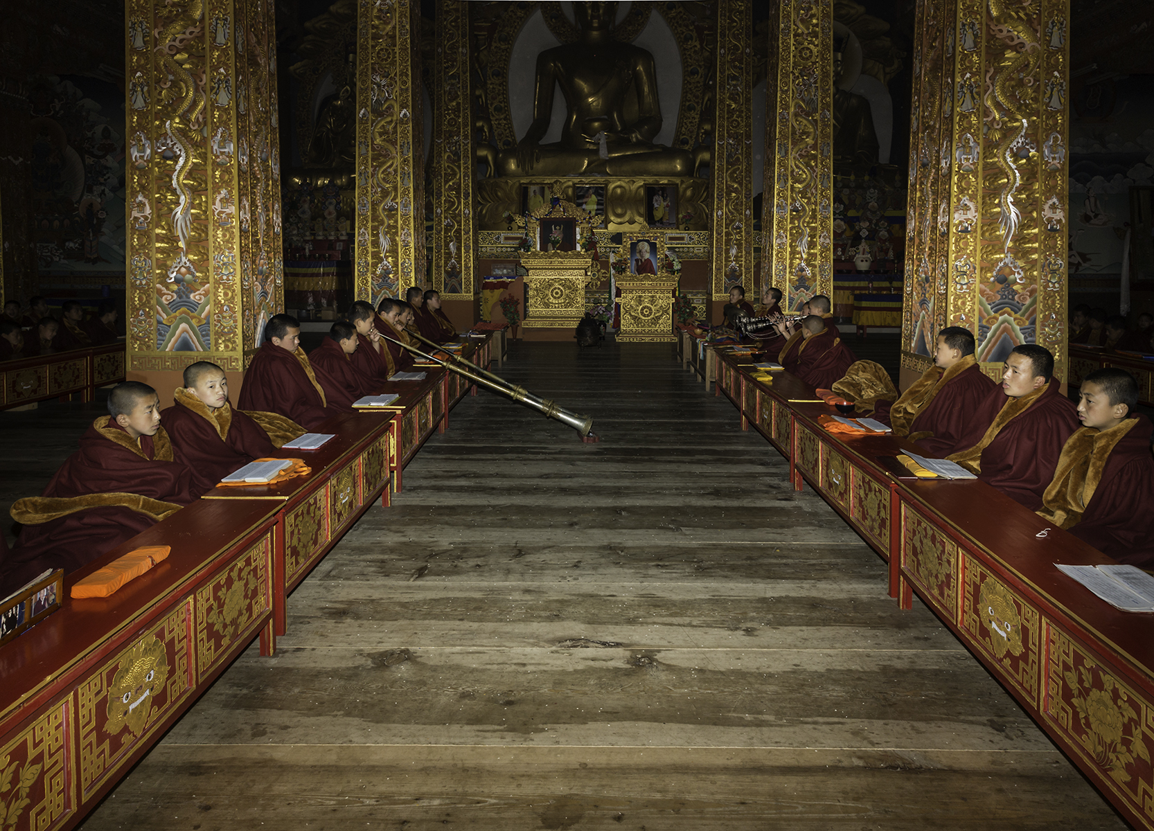 Preghiere al Karma Thegsum Dhechenling Monastery in Khaling